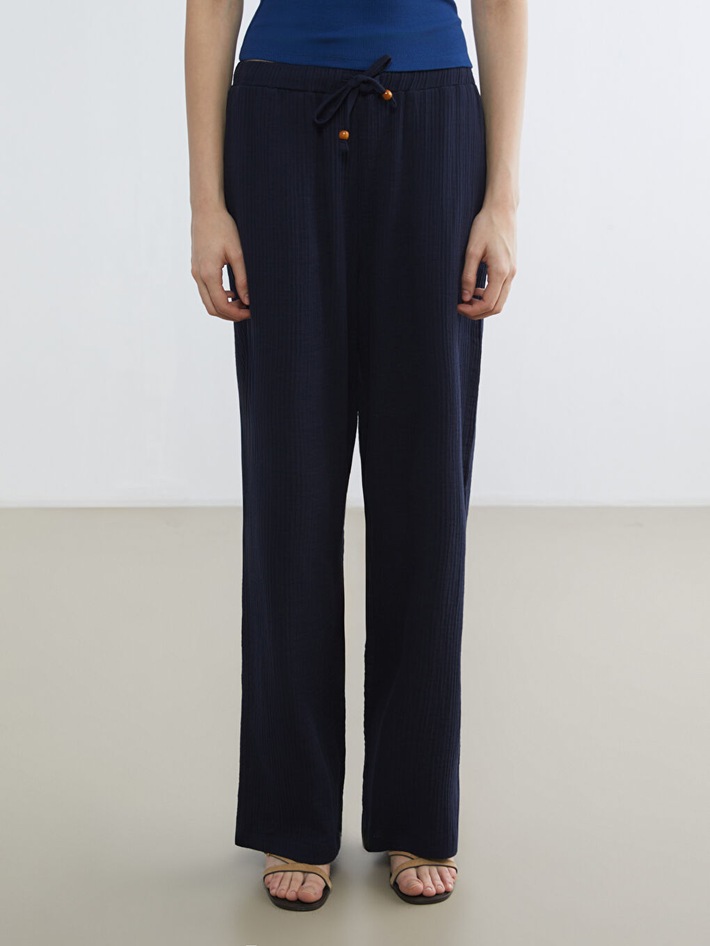 Textured Women's Trousers with Elastic Waistband-1