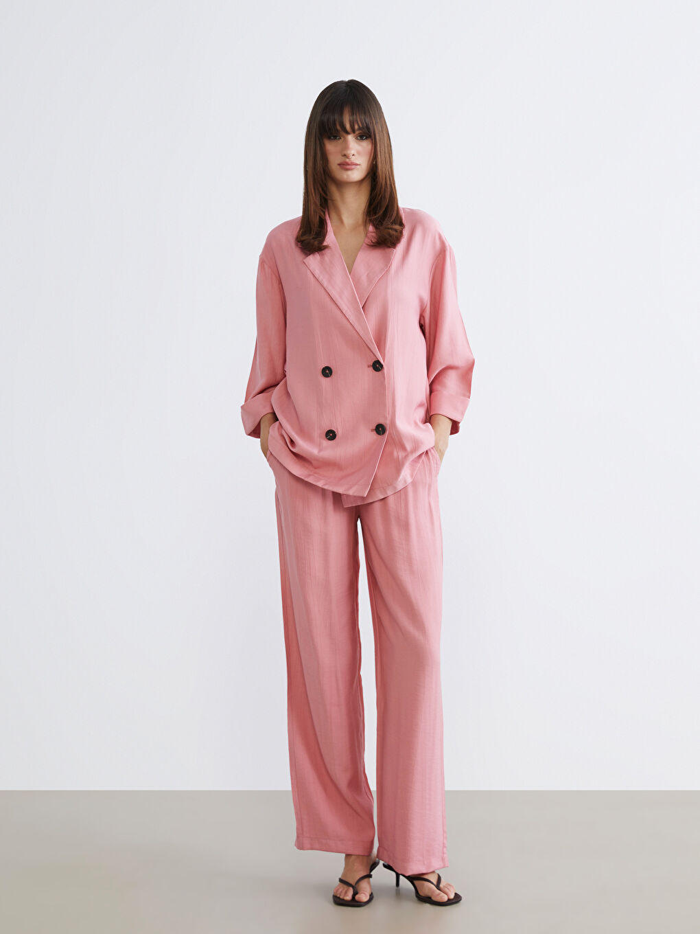 پانتۆڵ په‌مه‌یی ژن