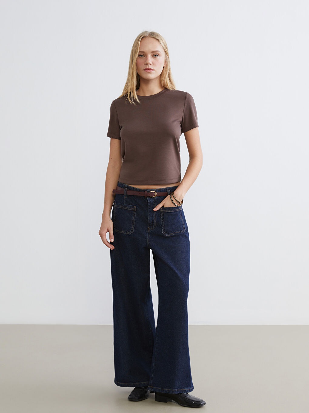 Женщины Коричневый Футболка-1