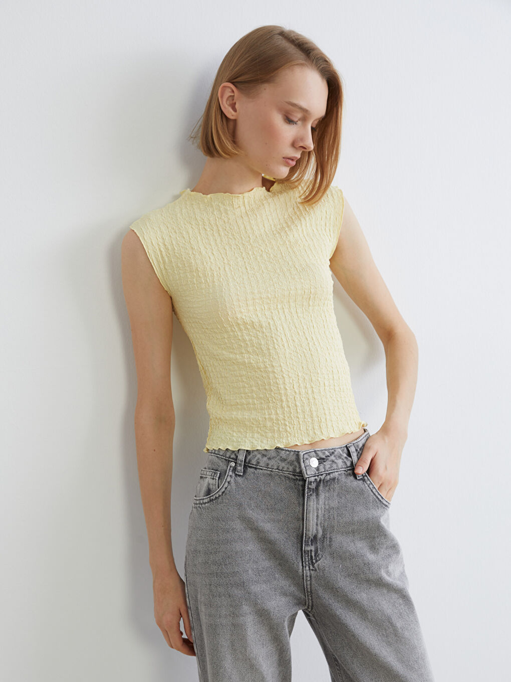 Sarı Bisiklet Yaka Dokulu Bluz