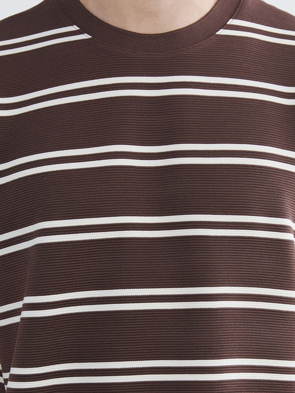 Kahverengi Bisiklet Yaka Çizgili Erkek Tişört-2