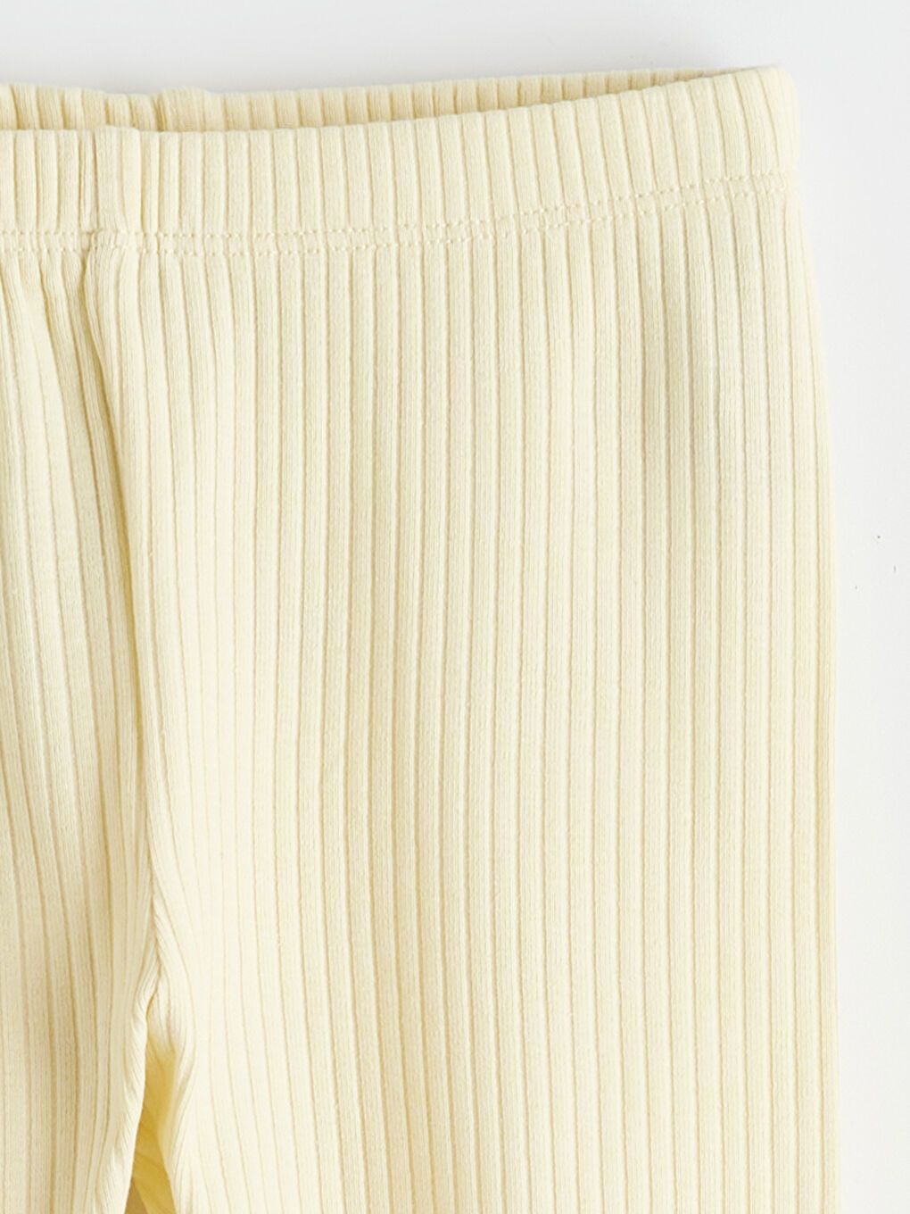 ليجنز أصفر طفلة-1