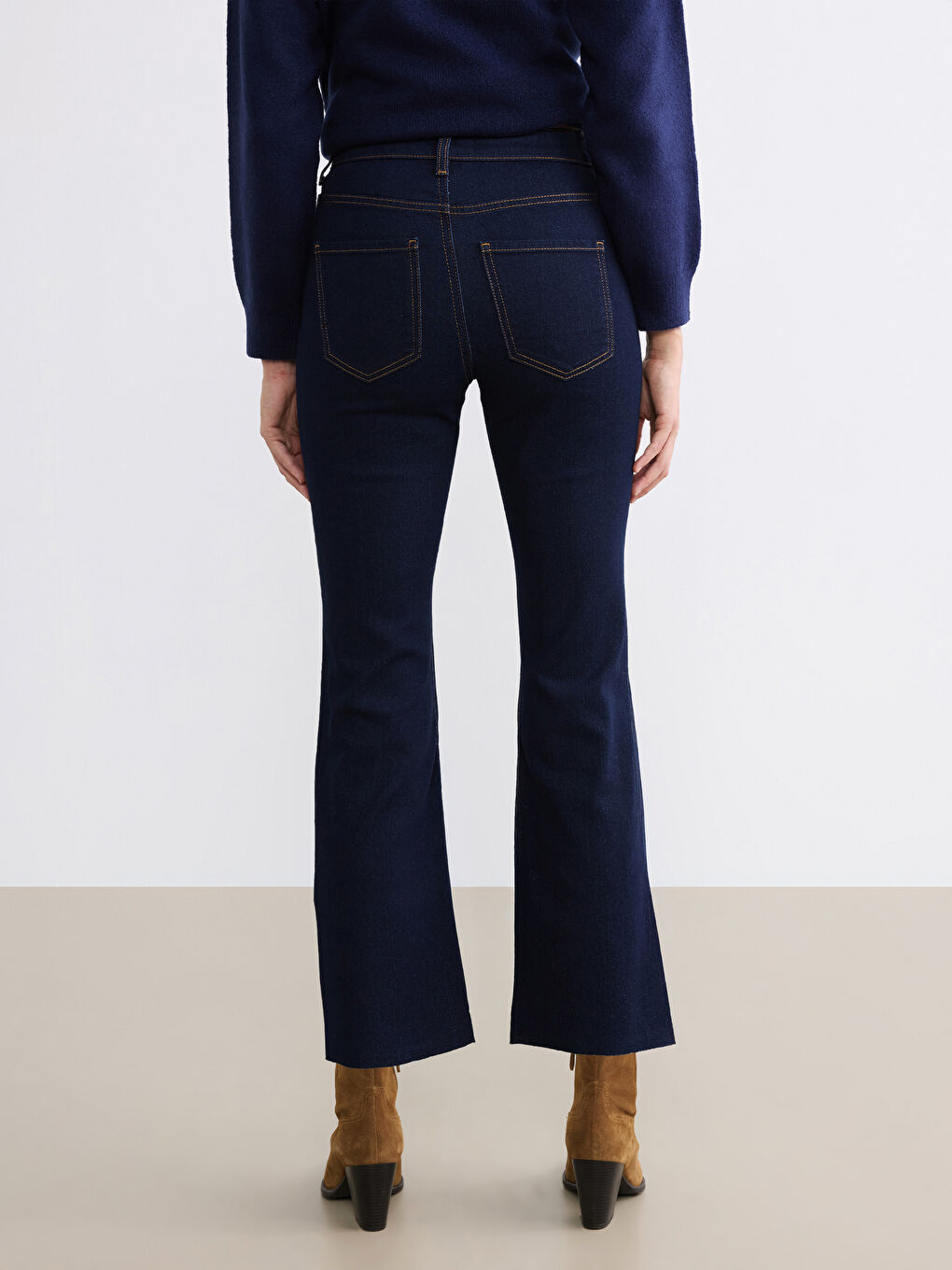 İndigo Crop Flare Kadın Jean Pantolon-3