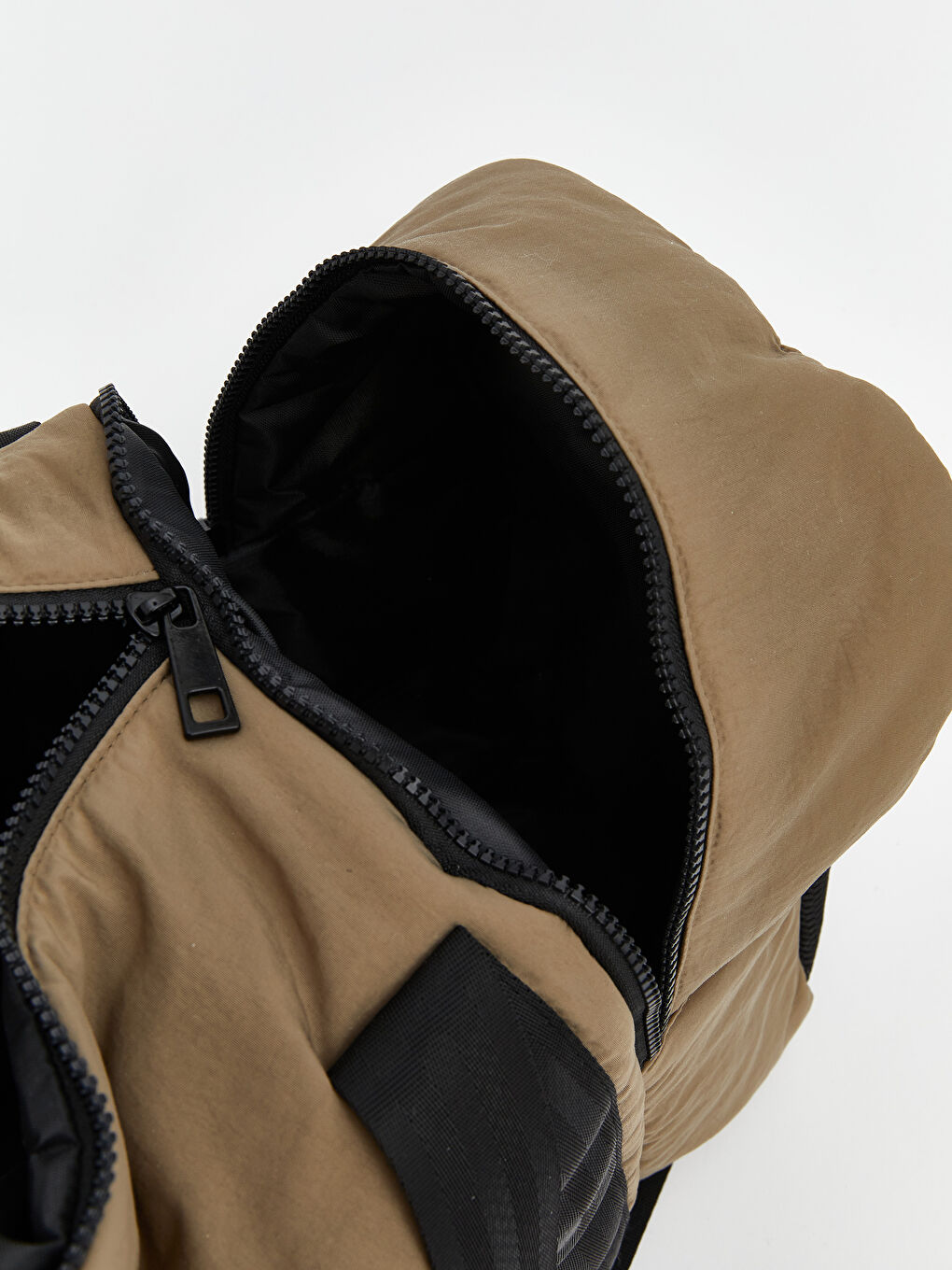 Kahverengi Omuz Askılı Erkek Spor Çantası-4