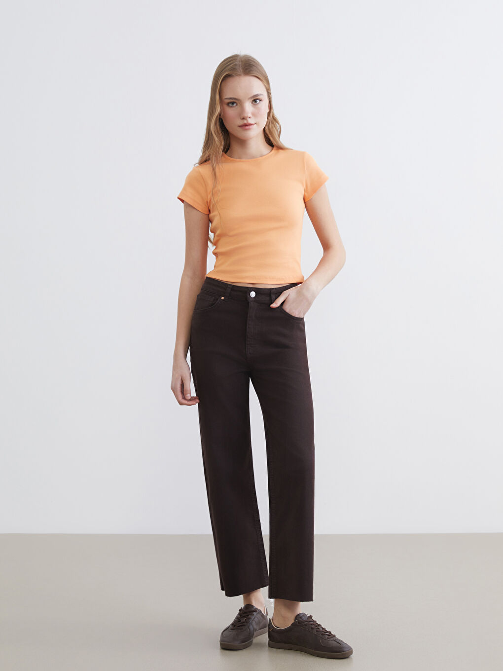 Woman ORANGE Crop Top-1