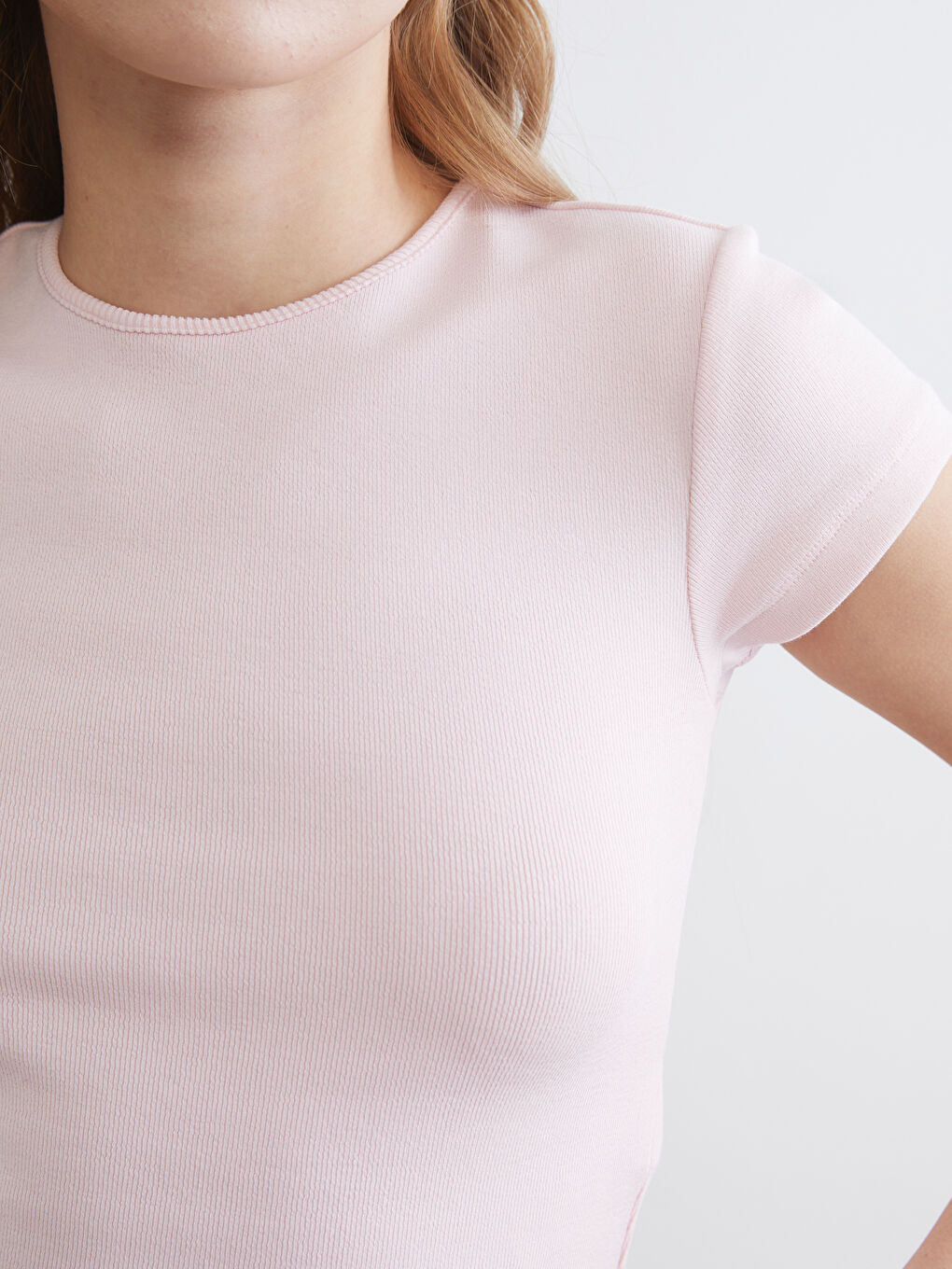 Woman PINK Crop Top-2