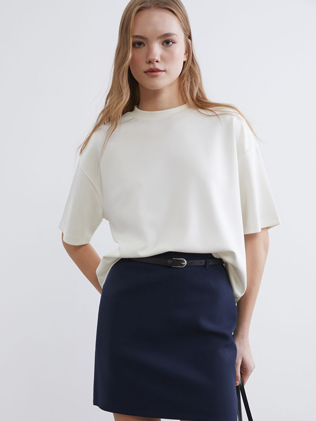 Tricou pentru femei cu guler rotund