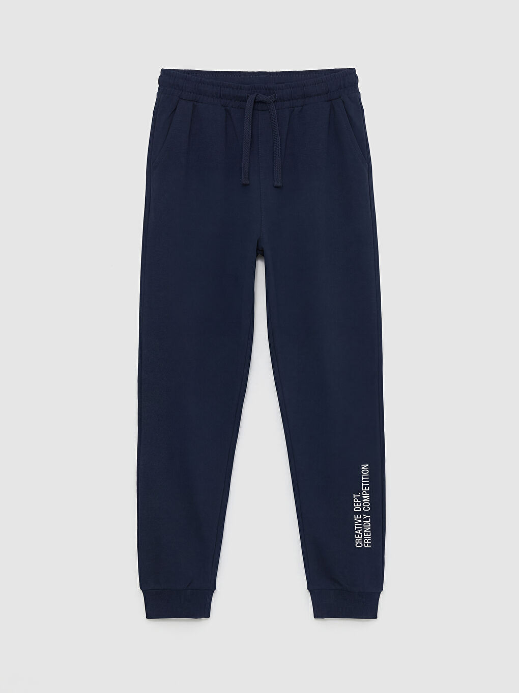 بنطلون رياضي بسيط بخصر مرن للأولاد