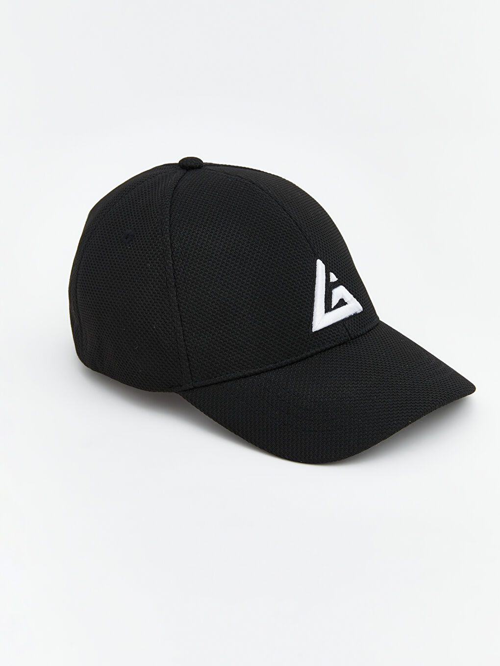 شەپقە ڕه‌ش کوڕ-1