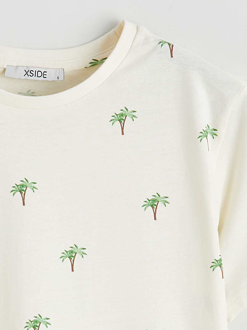 Palm Print Crew Neck Tee-5
