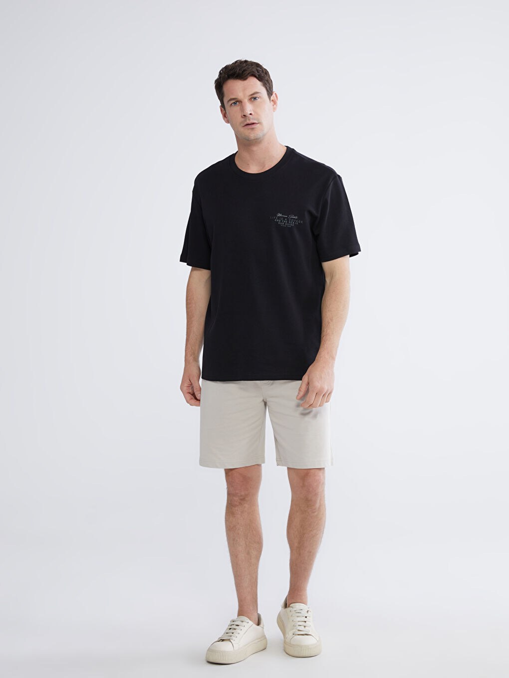 Muškarac CRNA Majica kratkih rukava-1