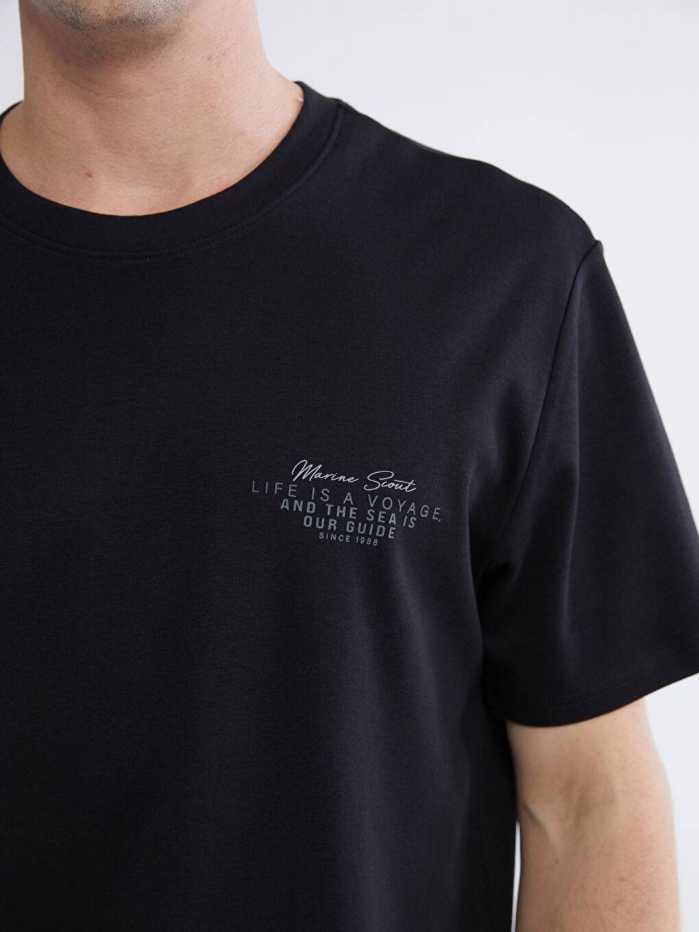 Muškarac CRNA Majica kratkih rukava-2