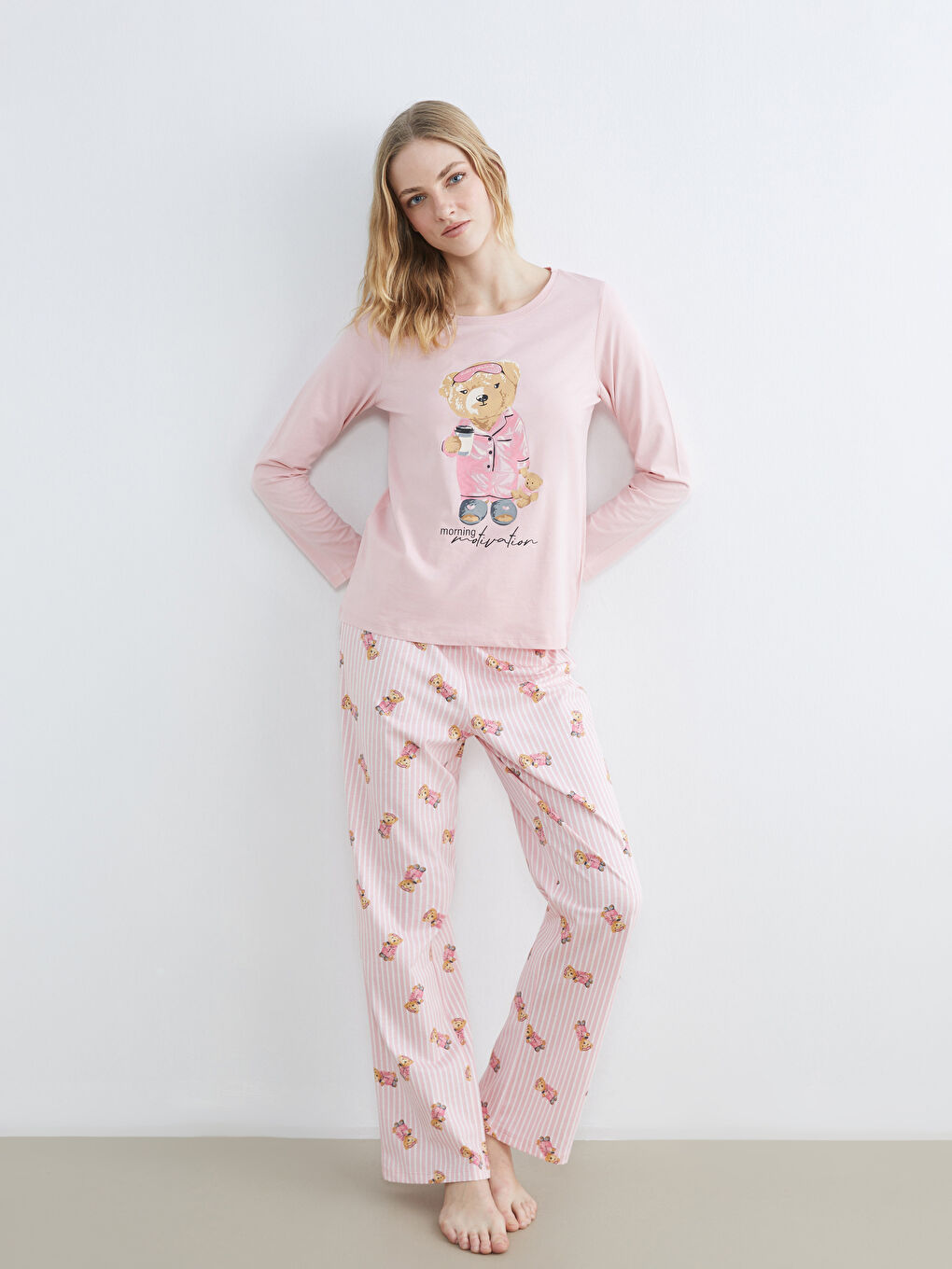 Pembe Bisiklet Yaka Ayı Teddy Baskılı Kadın Pijama Takım
