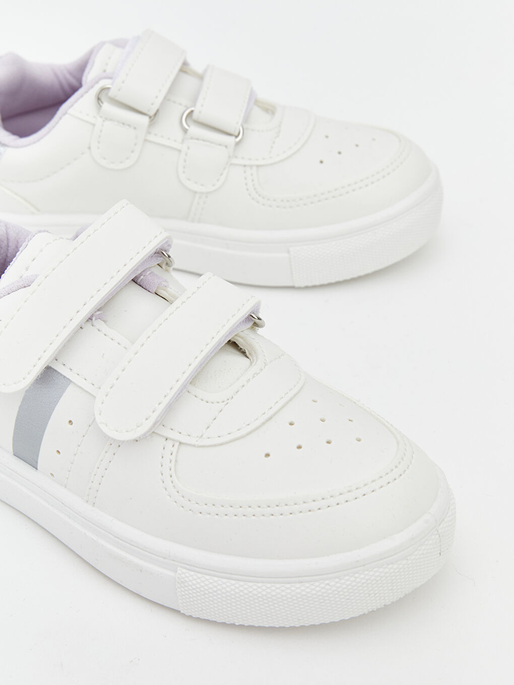 Beyaz Cırt Cırtlı Kız Bebek Spor Ayakkabı-2