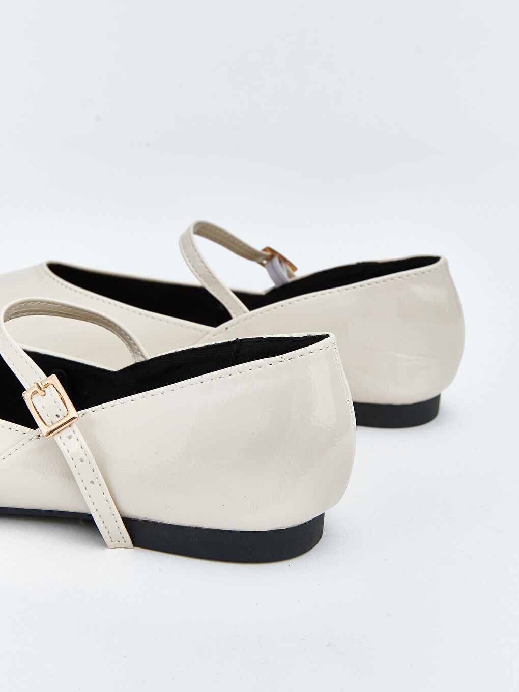 أحذية باليه مسطحة بيج فاتح / ايكرو امرأة-4