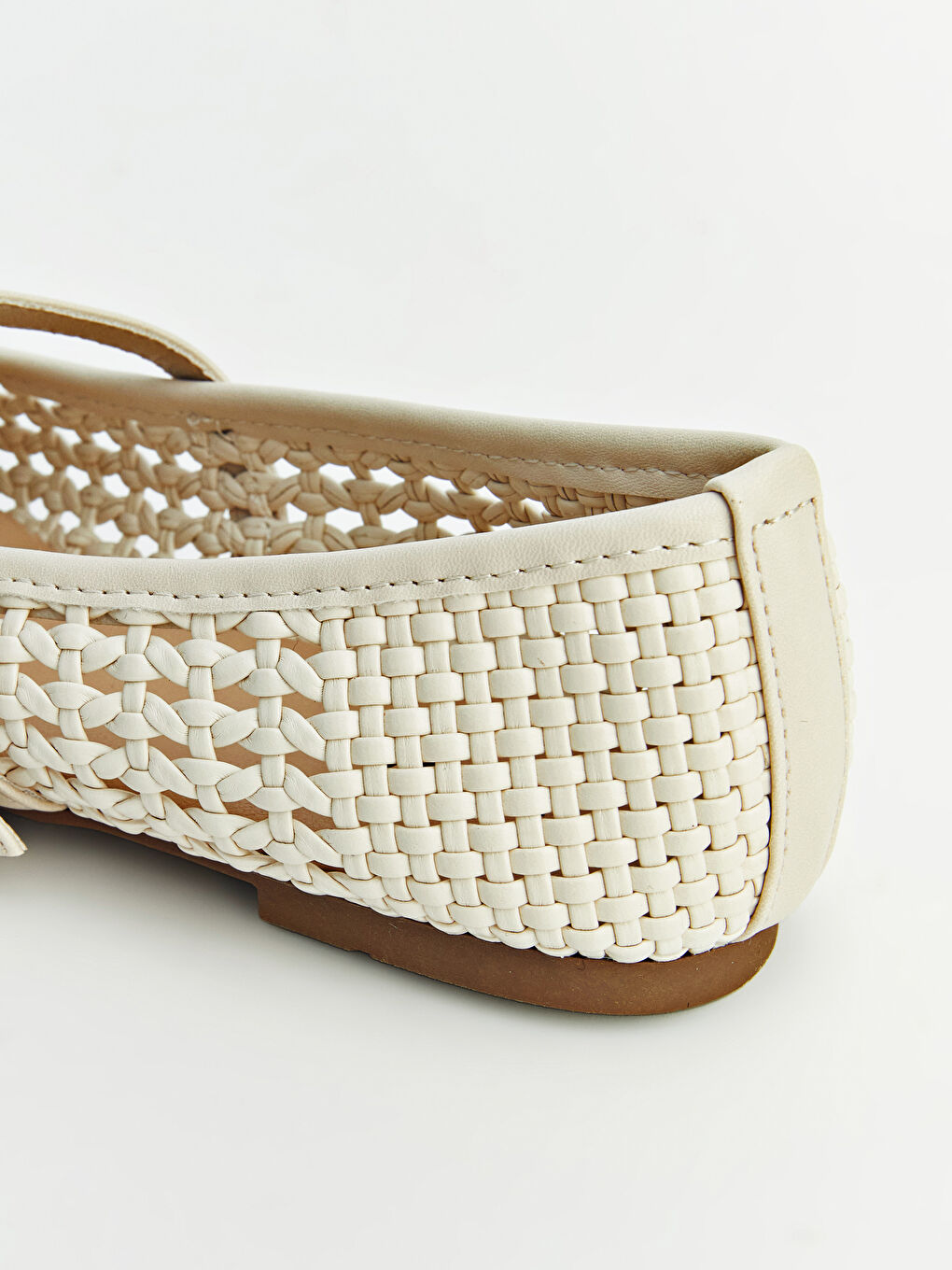 پێڵاوی بالێ بێجی ژن-3