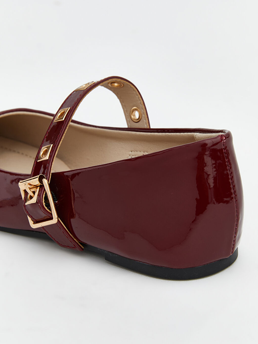 پێڵاوی بالێ ره‌نگ شه‌رابی ژن-4