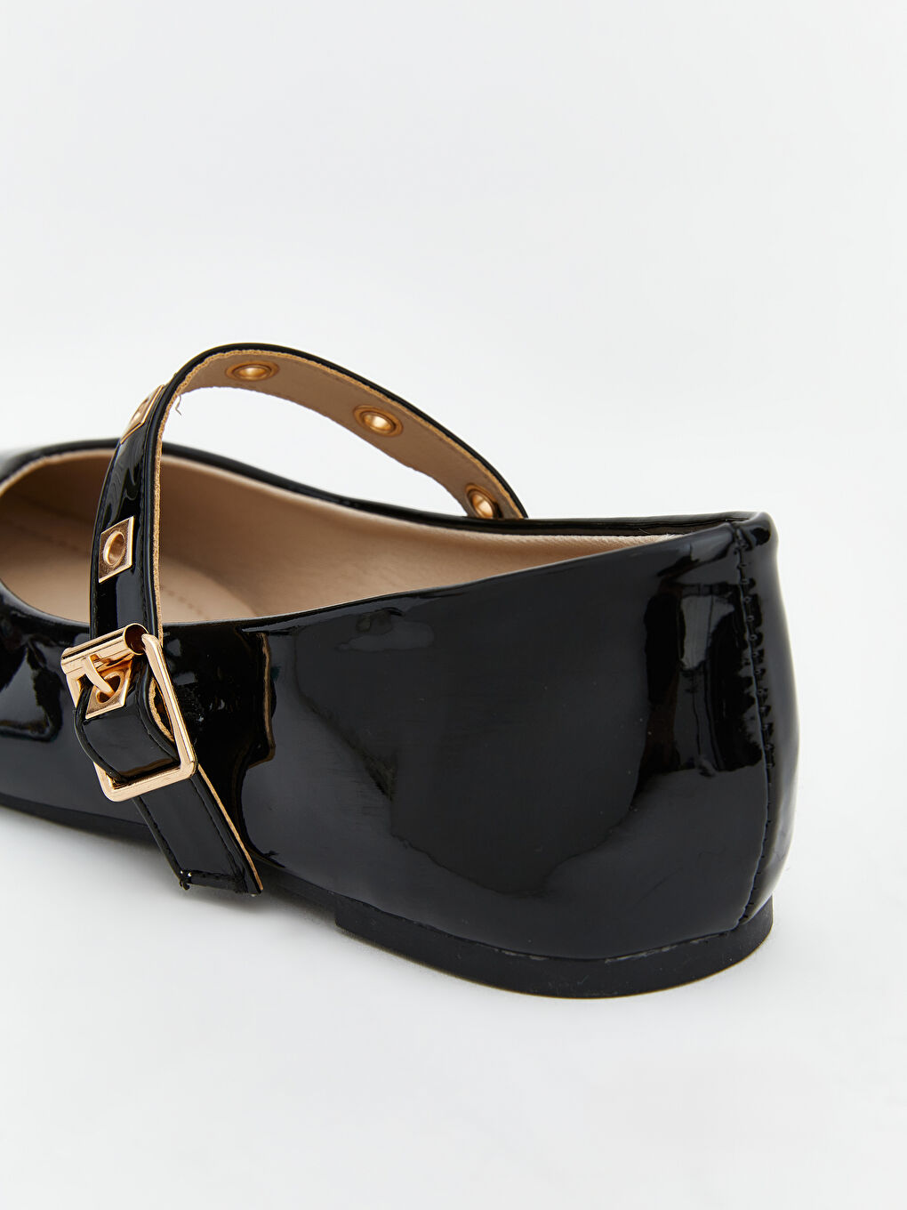 پێڵاوی بالێ ڕه‌ش ژن-4