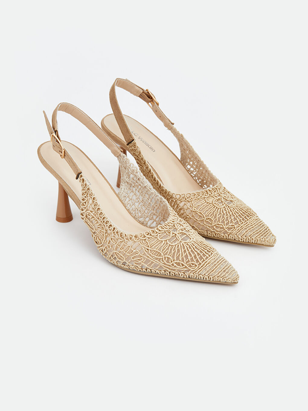 أحذية بكعب عالٍ مزينة بأحجار الراين بمقدمة مدببة للسيدات