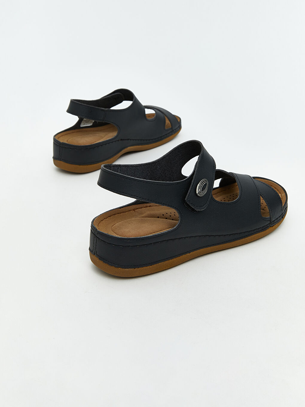 Siyah Deri Görünümlü Kadın Sandalet-4