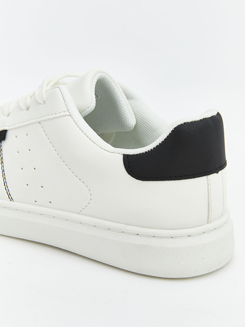 أحذية رياضية أبيض ولد-4