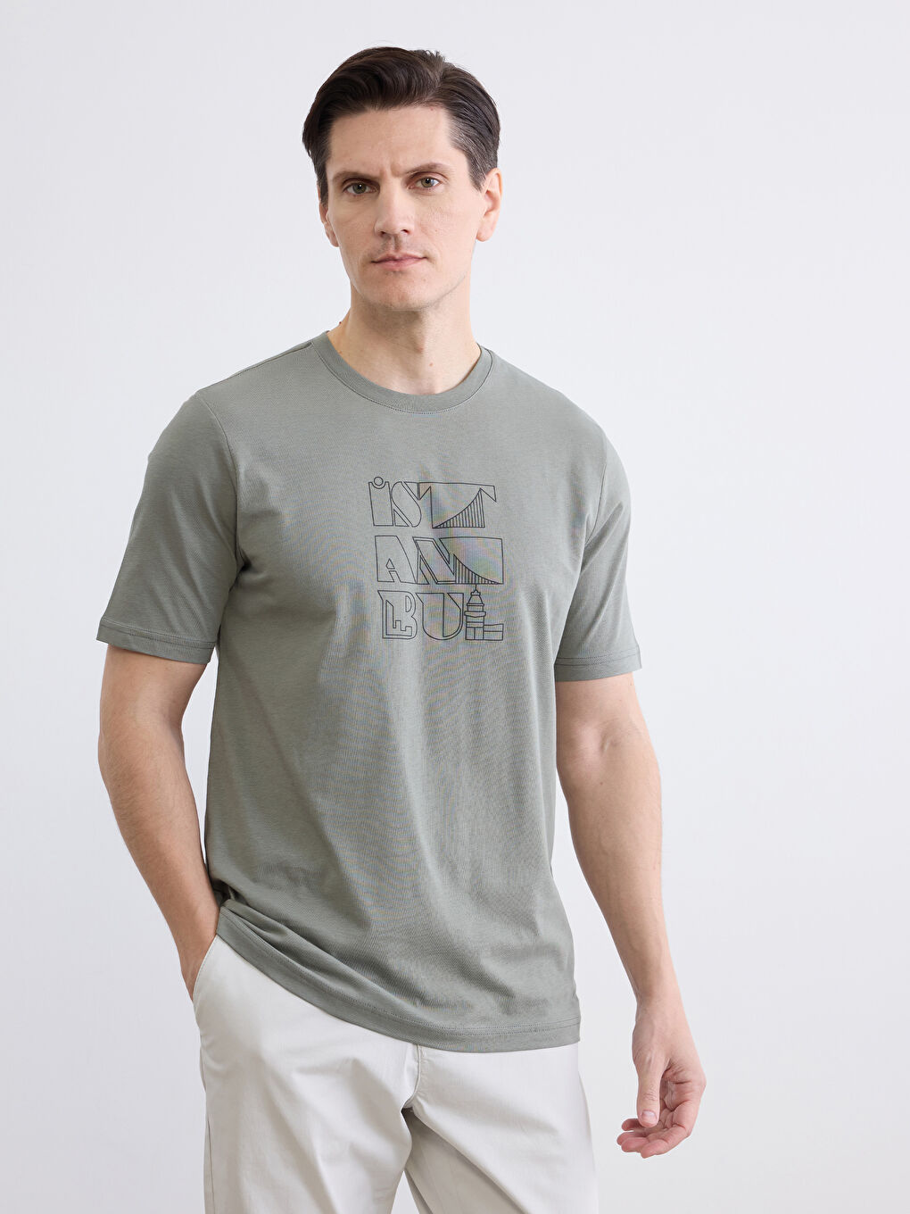 Haki Bisiklet Yaka İstanbul Baskılı Erkek Tişört