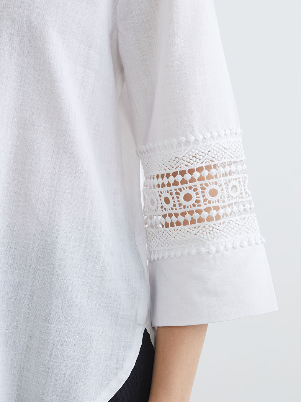 Ekru Dantel Detaylı Oversize Kadın Gömlek-2