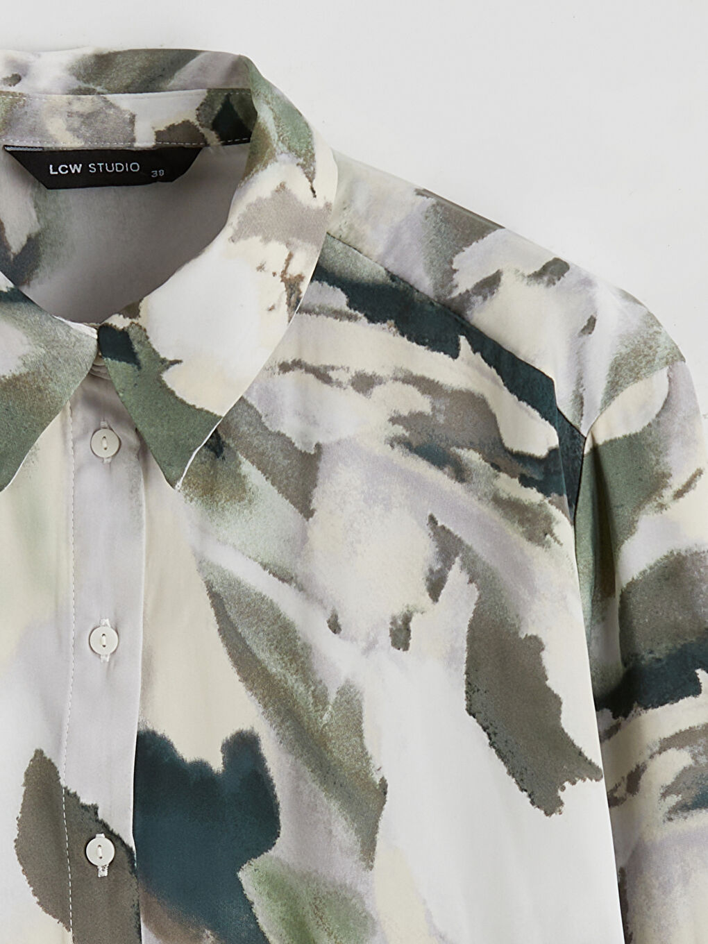 ნაქარგი ატლასის ქალებისთვის პერანგი-5