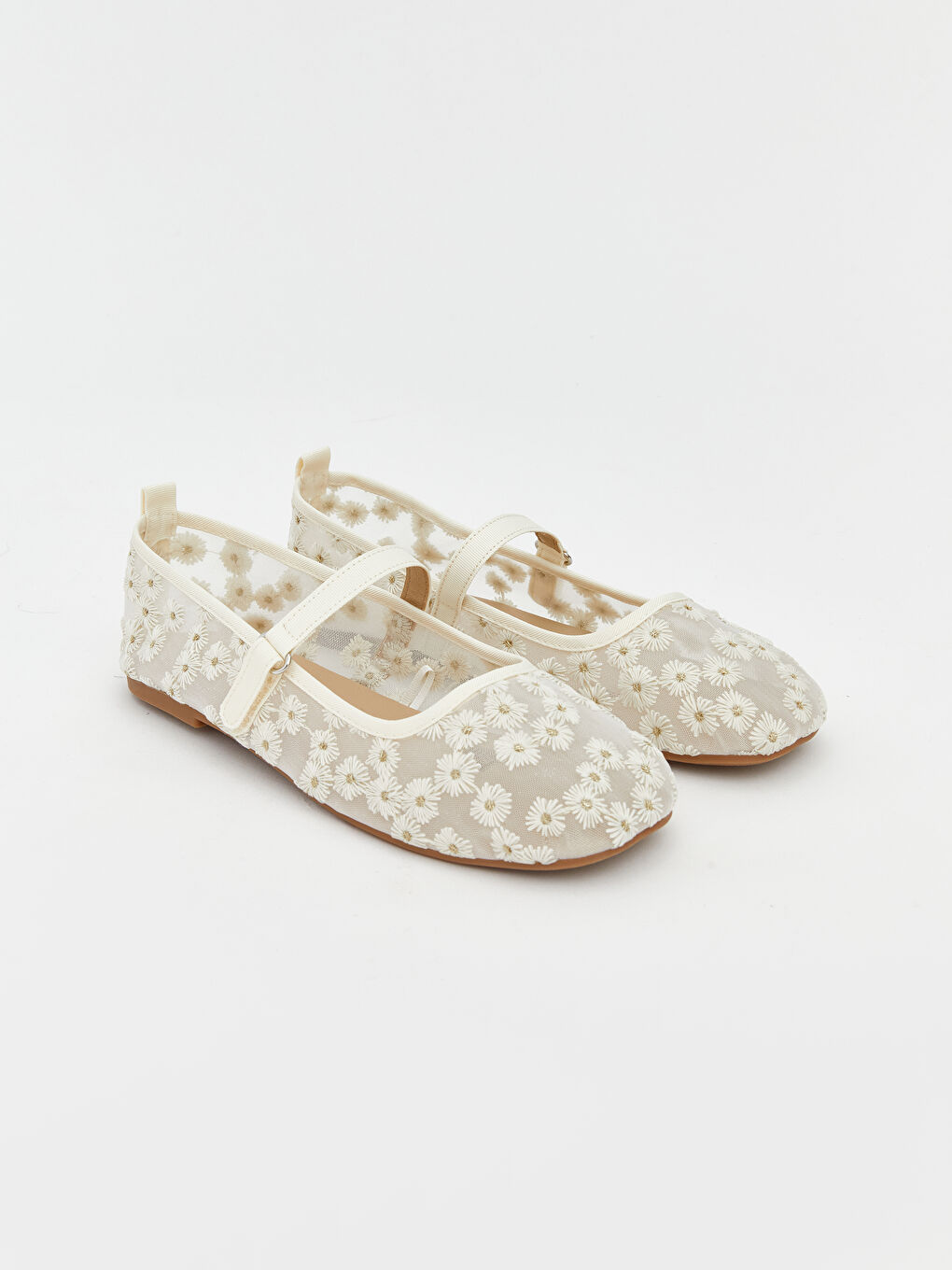 أحذية باليه مسطحة بيج فاتح / ايكرو فتاة