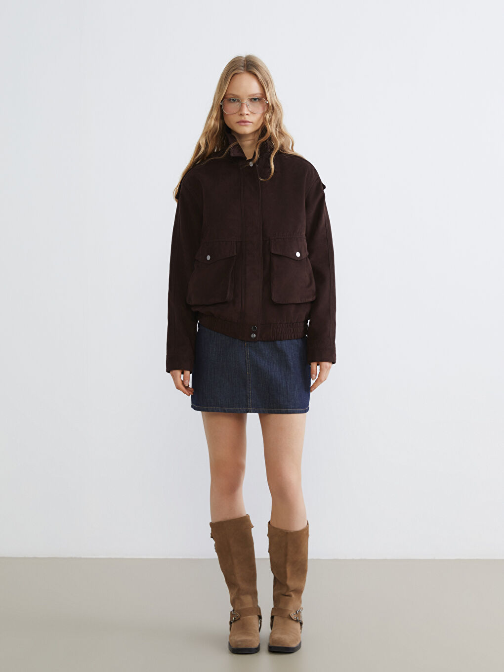 Дамско яке с риза яка и велурен вид-1