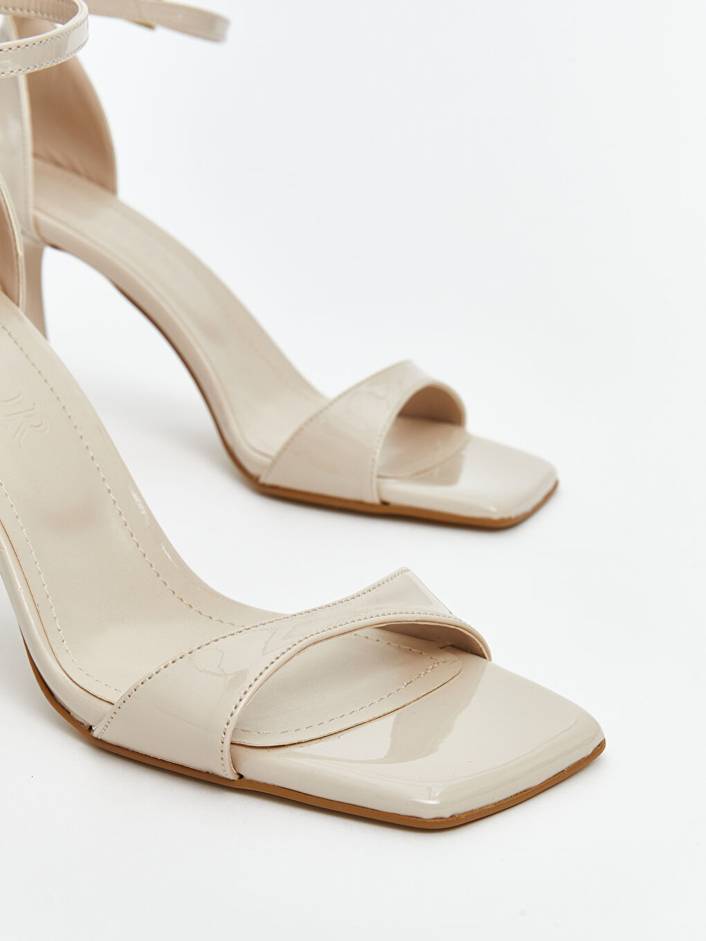 Bej Kare Burunlu Kadın Topuklu Ayakkabı-2