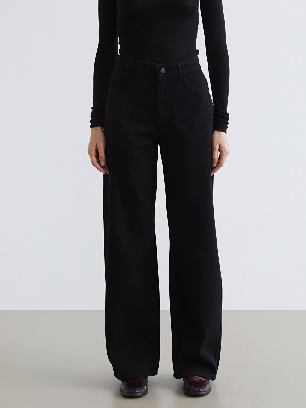 Siyah Baggy Fit Kadın Jean Pantolon-1