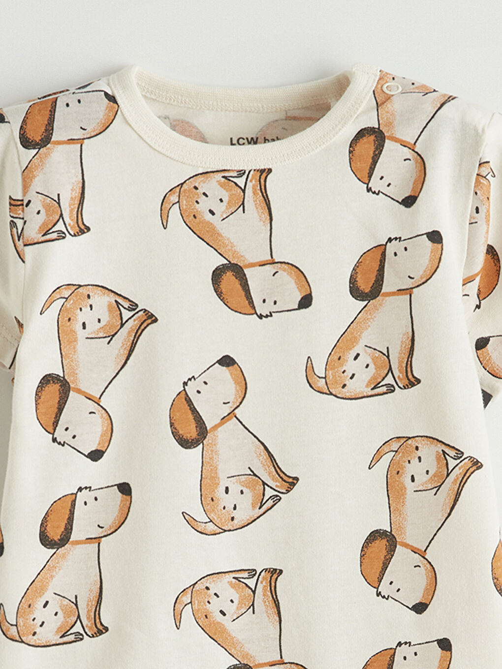 Ekru Kısa Kollu Erkek Bebek Tulum-2