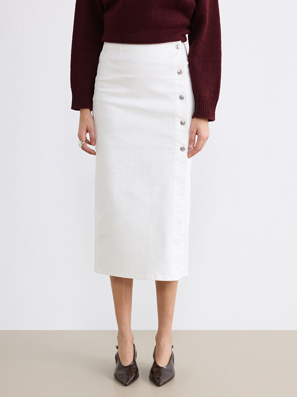 Dar Fit Yırtmaçlı Jean Etek-1