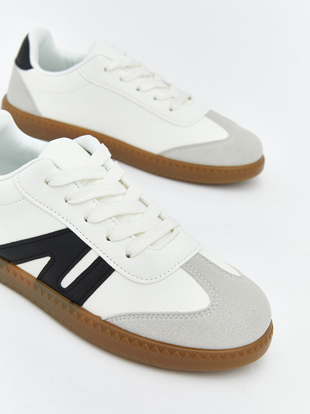 Lace-up Girls' Sneakers-2