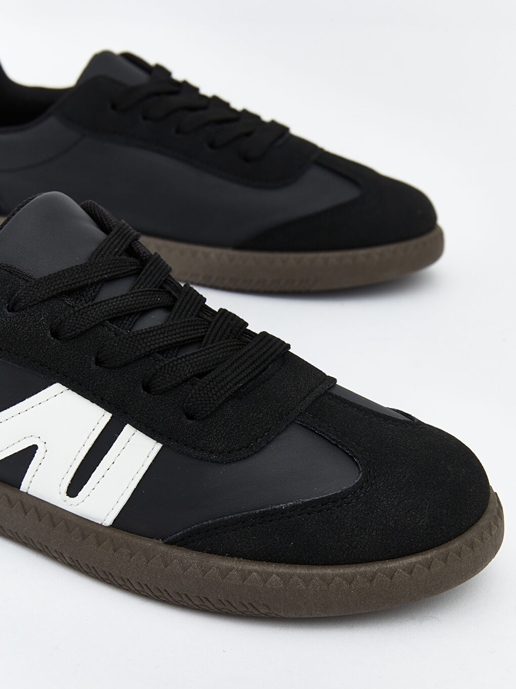 Бау қыздарға арналған кроссовкалар-2