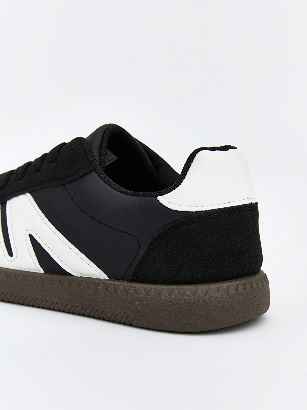 Бау қыздарға арналған кроссовкалар-4