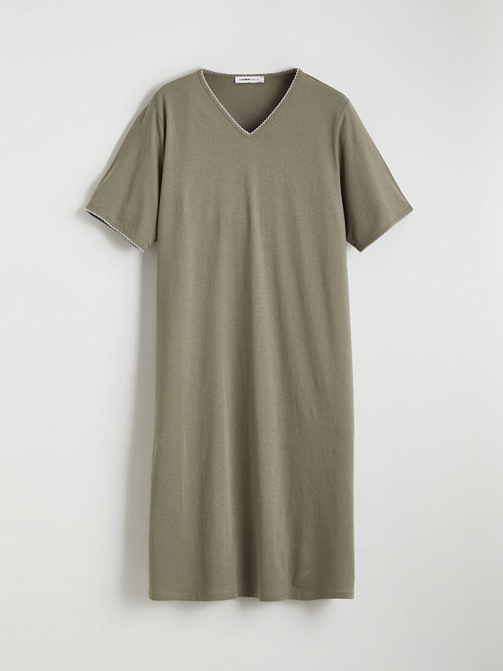 Haljina A kroja sa V izrezom-4