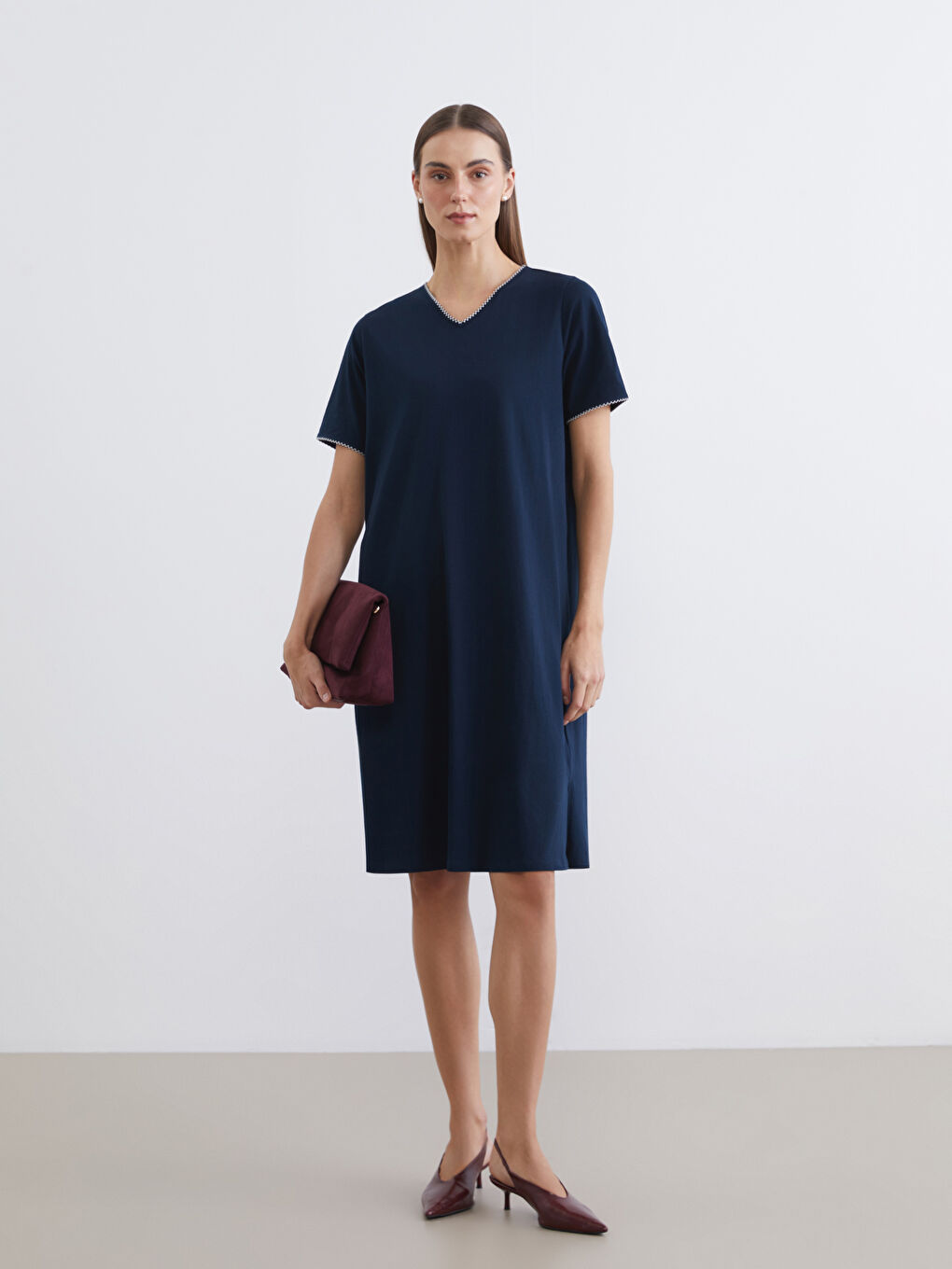 Haljina sa V izrezom i A formom-2