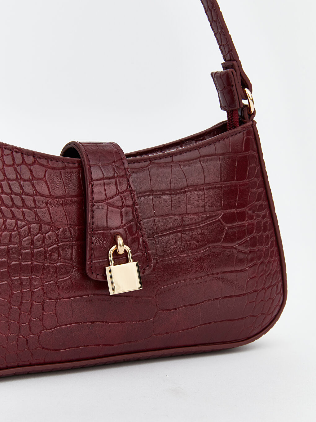 Croco-Embossed Shoulder Bag-2