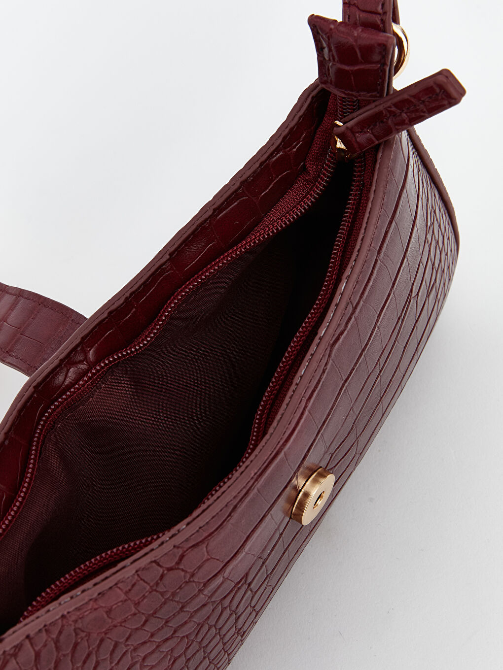 Croco-Embossed Shoulder Bag-3