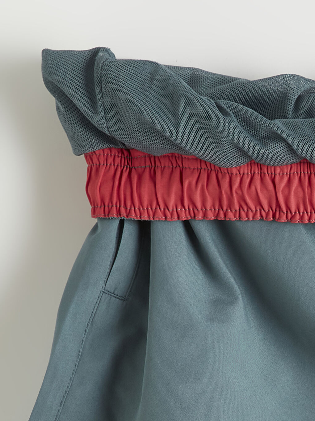 Short Embroidered Men's Swimming Shorts-6