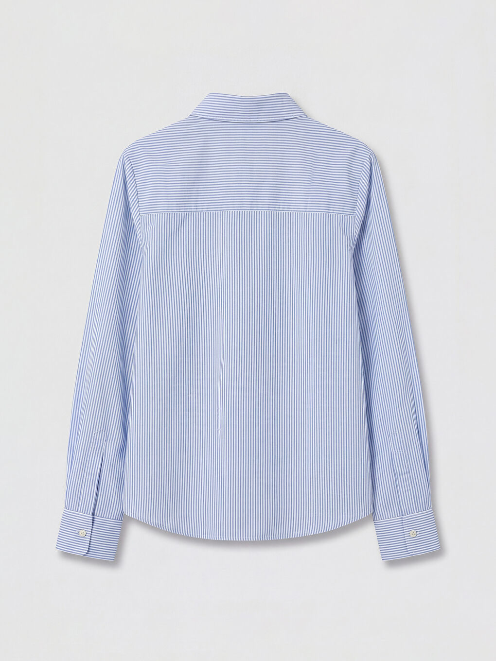 Жена Синьо Риза-1