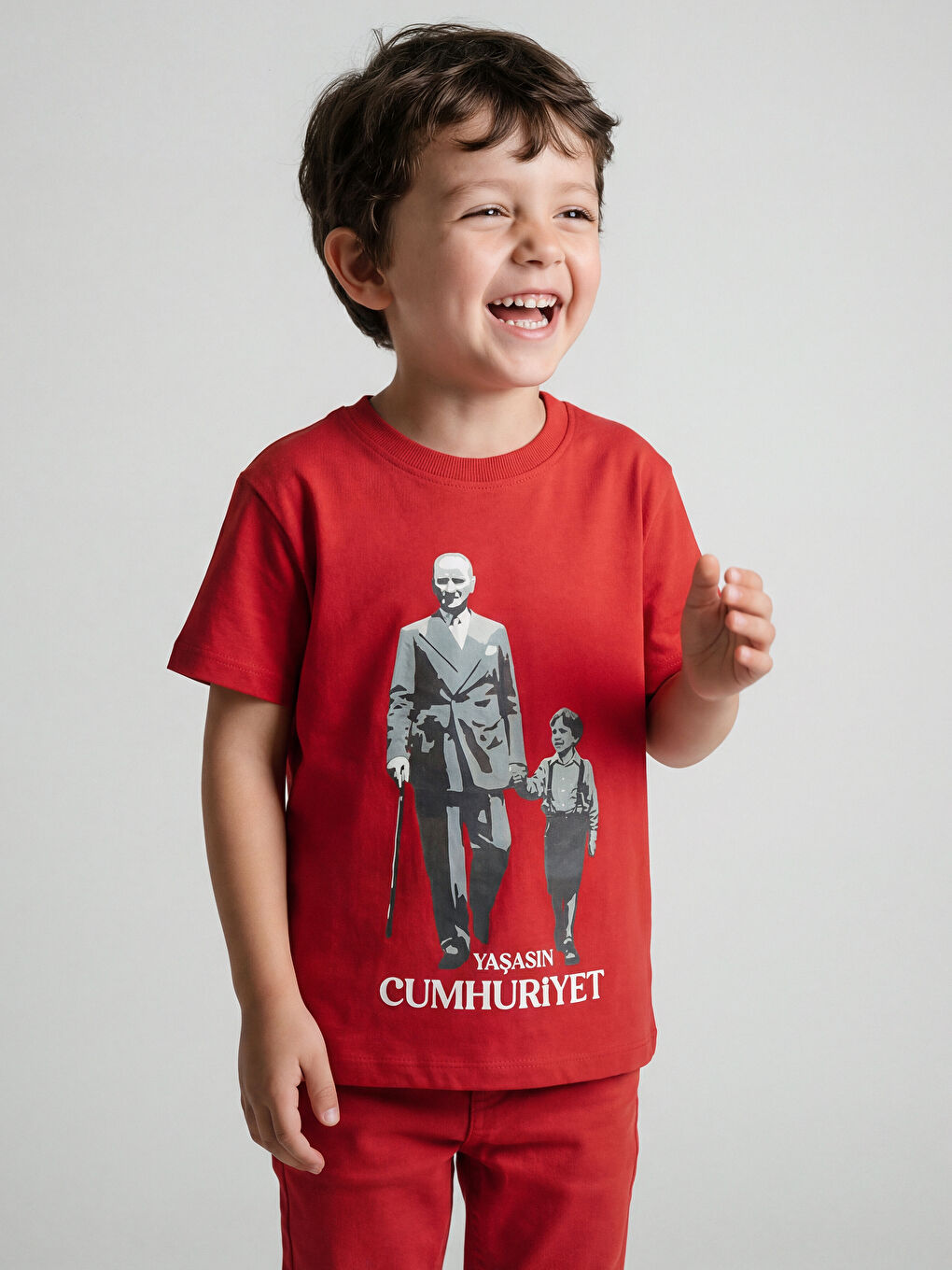 Kırmızı Atatürk Baskılı Erkek Çocuk Tişört
