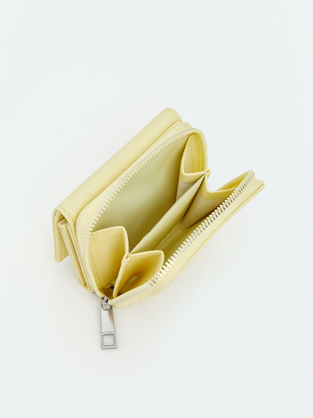 ქალის ხელოვნური ტყავის საფულე-2