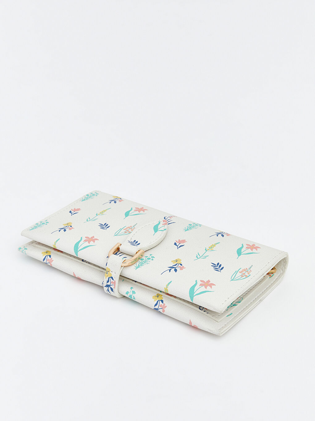 ქალი თეთრი საფულე-1