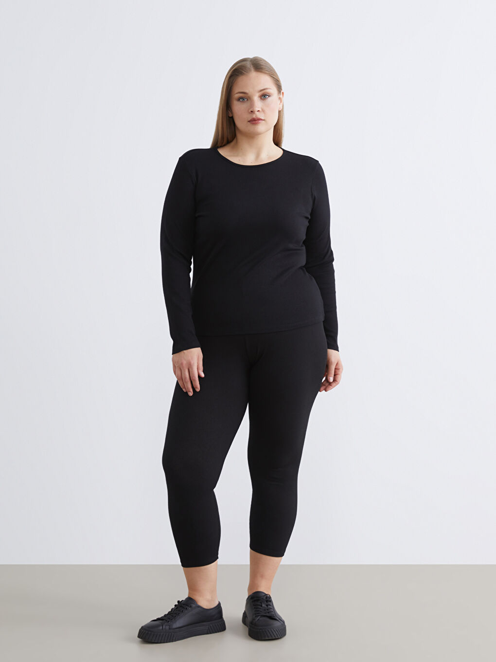 Crew Neck Women's Body-1