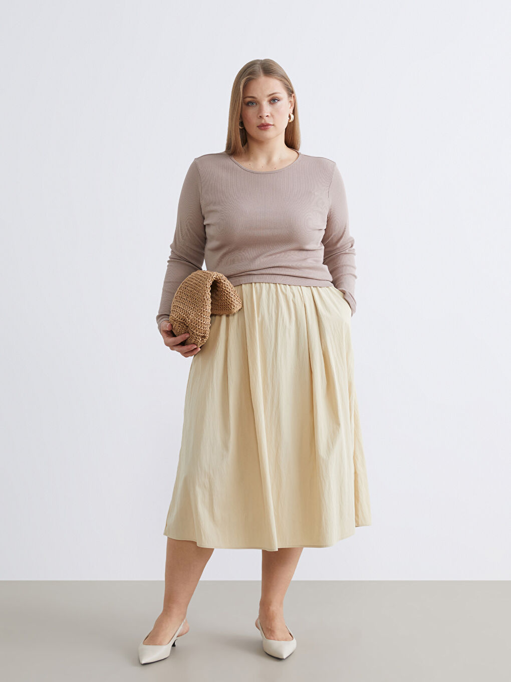 Crew Neck Women's Body-1