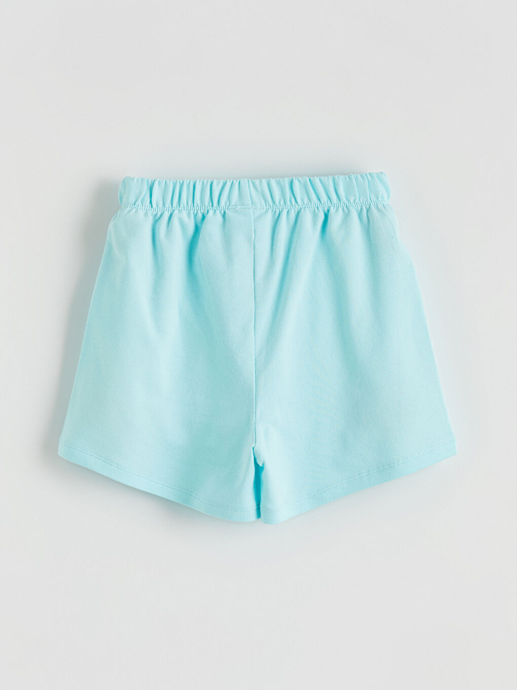 Цветен комплект с тениска с обло деколте и шорти за момичета-6