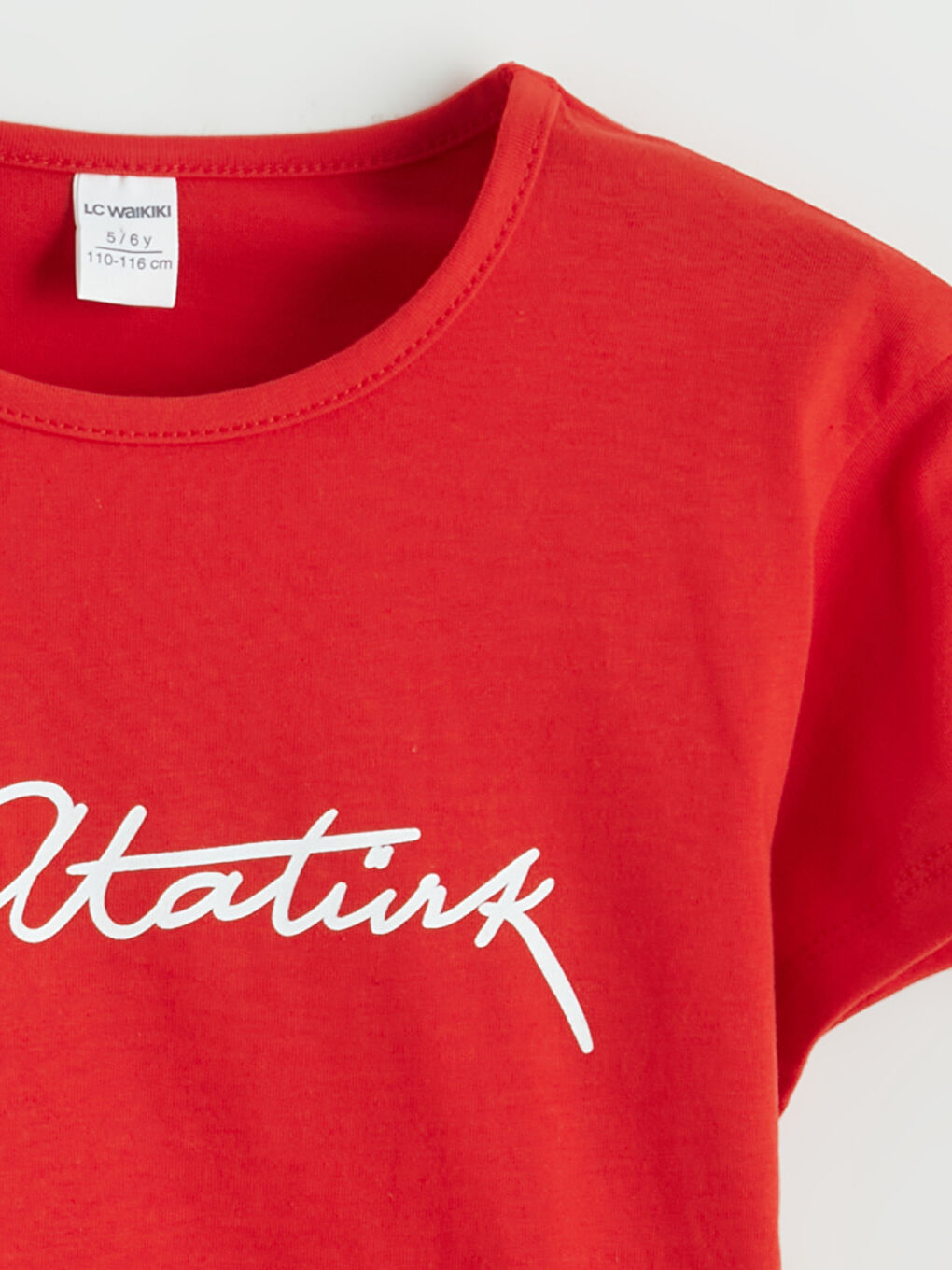 Kırmızı Bisiklet Yaka Atatürk Baskılı Kız Çocuk Tişört-2